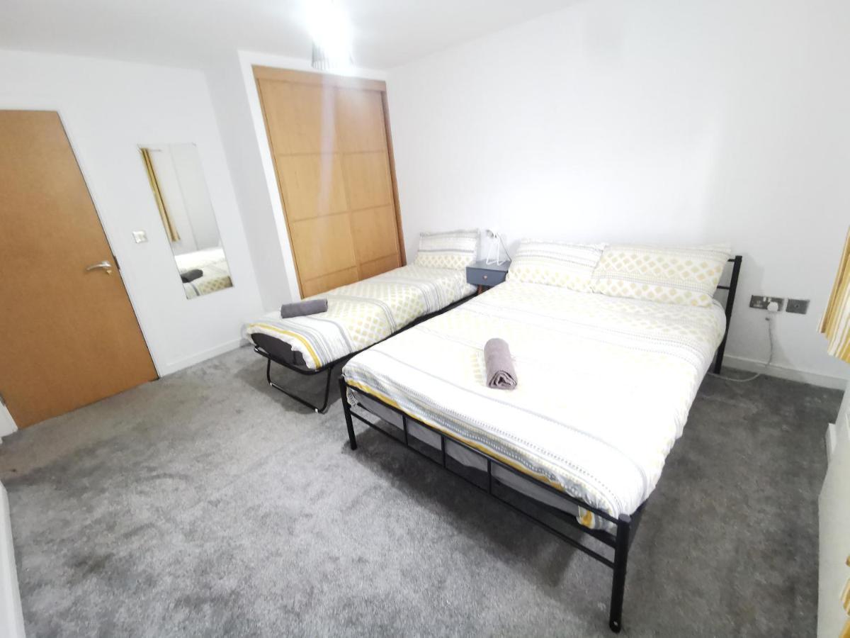 2 Bedroom 2 Bath Apartment, Sleeps 4, Town Centre
